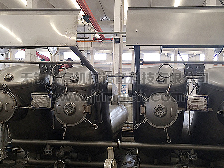 四管毛毛蟲(chóng)機(jī)