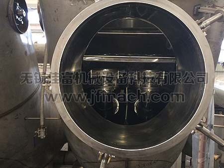 毛毛蟲(chóng)機(jī)噴咀